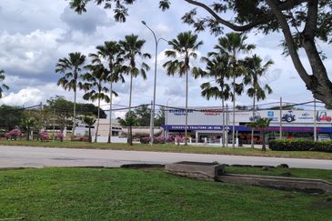 Development Commercial Land For Sale at Gambang, Kuantan, Pahang