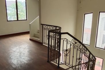 Seksyen 11, Kota Damansara