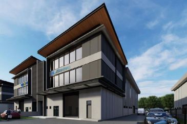 West Port, Pulau Indah