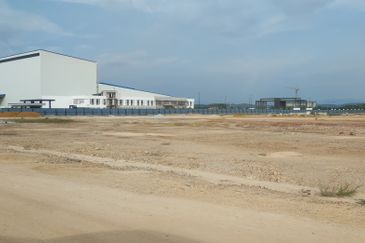 Selangor Puncak Alam Industrial Land For Sale 雪兰莪 Puncak Alam 中型工业地出售