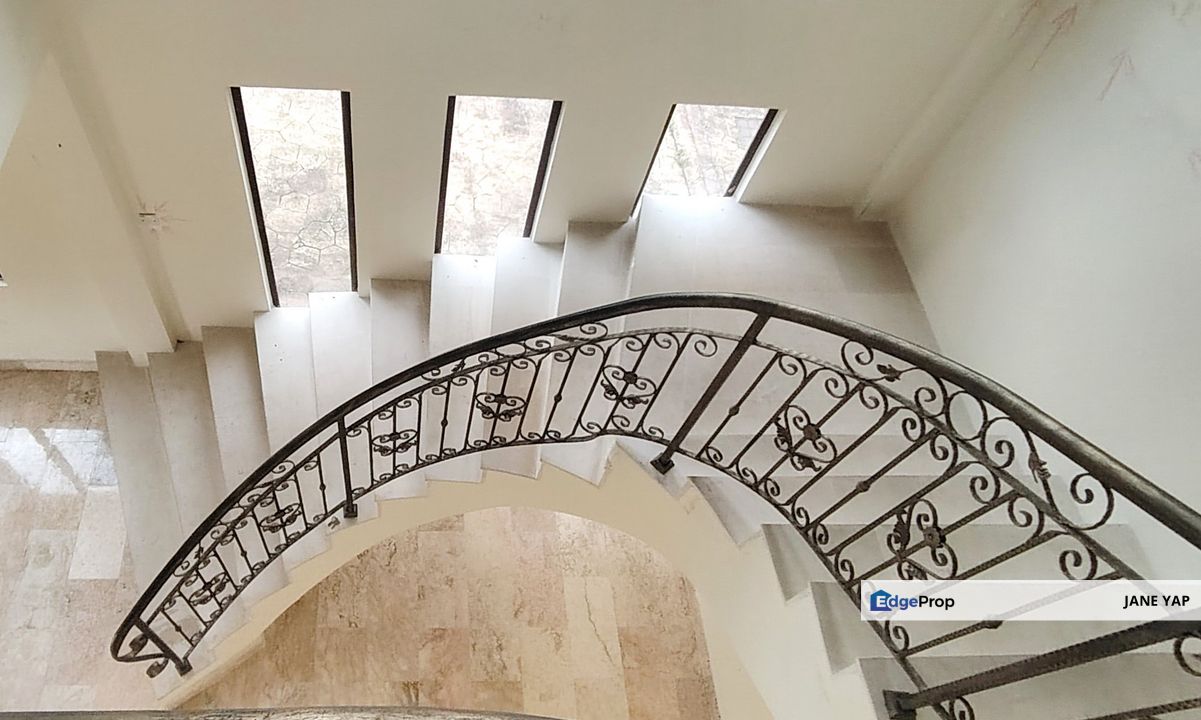 Kota Damansara 24 Hours Security Bungalow House For Rent , Selangor, Kota Damansara