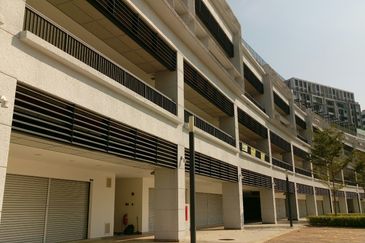 Radia Retail, Seksyen U8