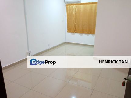 Opposite No house, Easy Parking, 24x75sf, Basic unit, Unfurnished, Selangor, Kota Kemuning