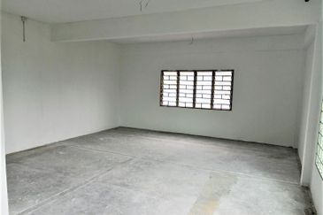 Kristal Klang Commercial Centre