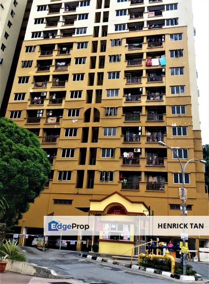 Near to LRT station, Fully Furnished, Move in Condition, Selangor, Kota Damansara