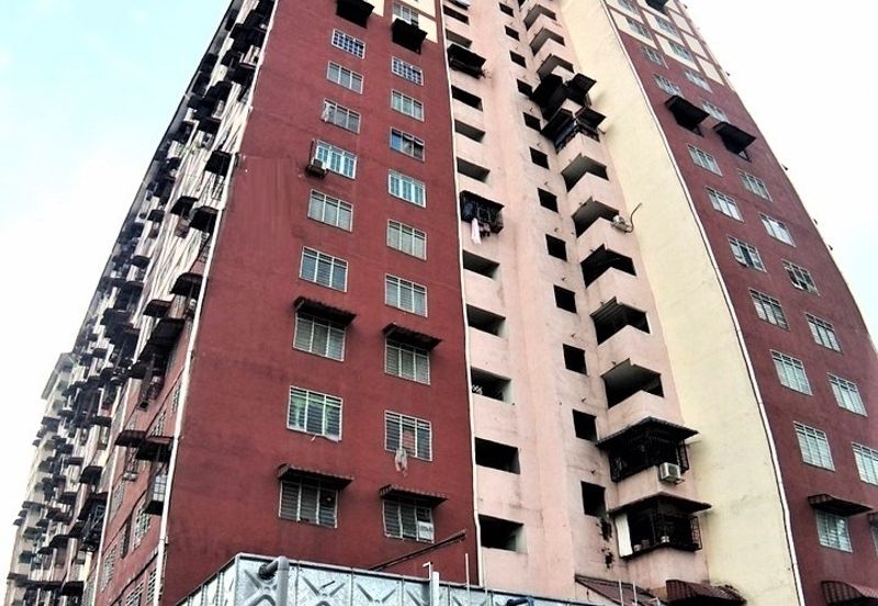 Flat Desa Mentari Blok 5