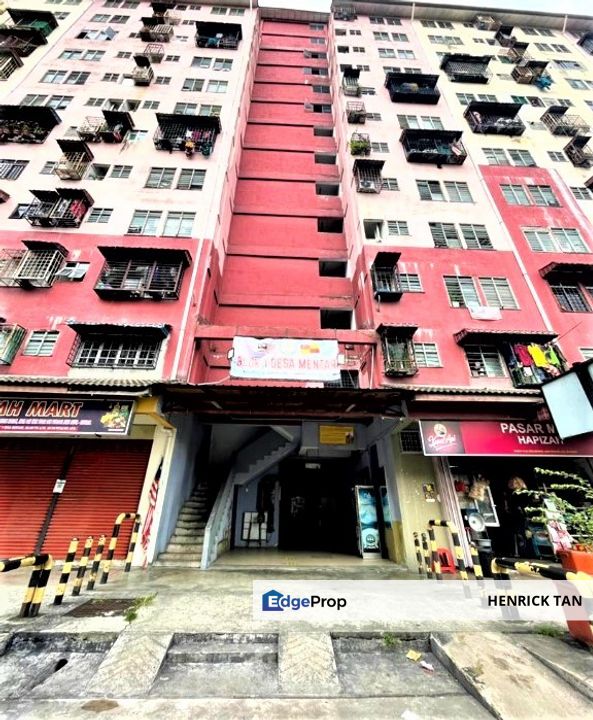 Non Bumi lot, With strata title, 6 min to Sunway Pyramid, KTM Station, Selangor, Petaling Jaya