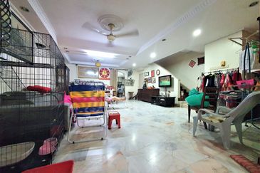 PJS 5, Double Storey, 22x70sf, Renovated and kitchen fully extended