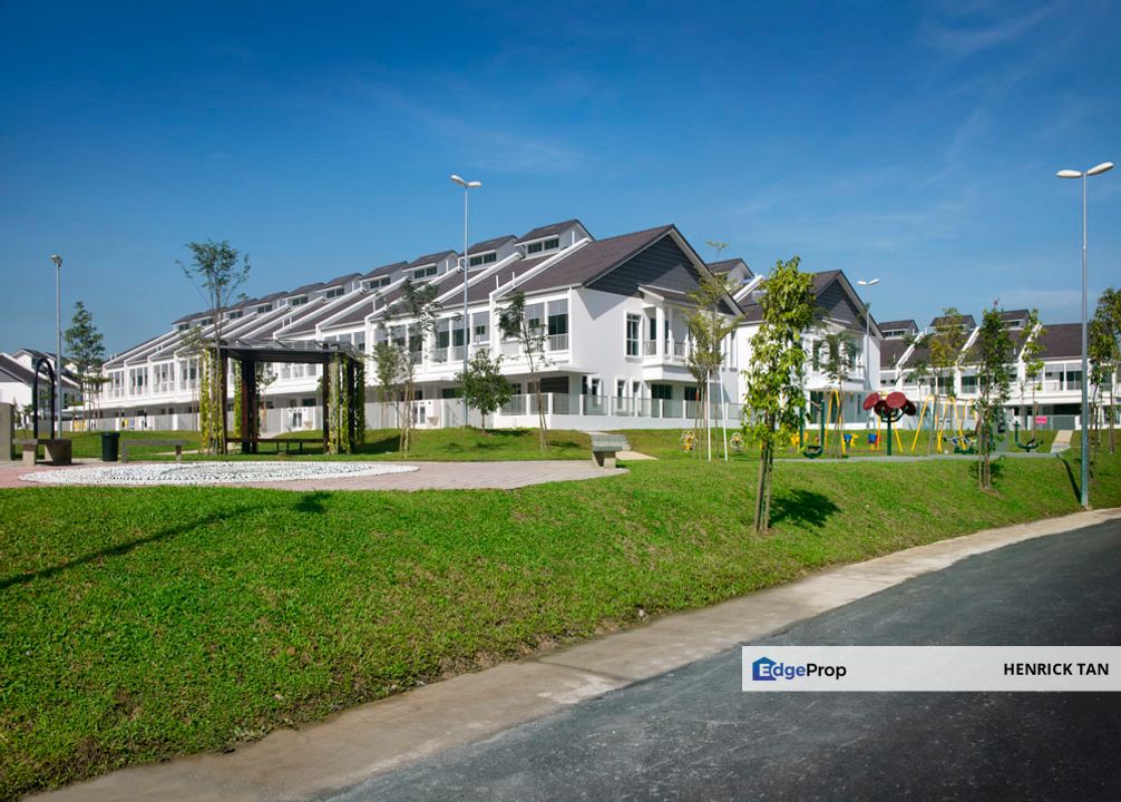 Perennia, Bandar Rimbayu, Land Size 22x80, Build 2260sqft, Gated Guarded, Next to CLUB HOUSE, Selangor, Kota Kemuning