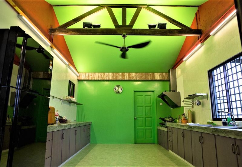 Double Storey Bungalow, Fully Renovated, Move In Condition, 10,000sqft