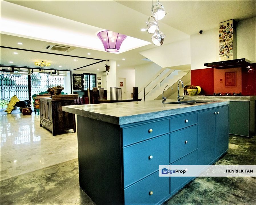 Double Storey Bungalow, Fully Renovated, Move In Condition, 10,000sqft, Kuala Lumpur, Kuchai Lama