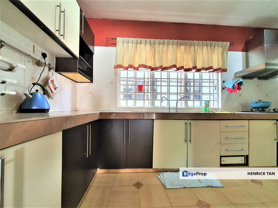 22x75 Renovated Extended Freehold Anggerik Eria, Selangor, Kota Kemuning