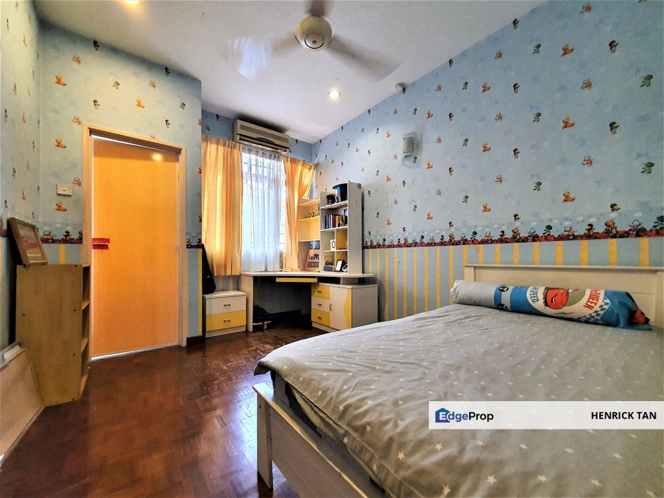 22x75 Renovated Extended Freehold Anggerik Eria, Selangor, Kota Kemuning