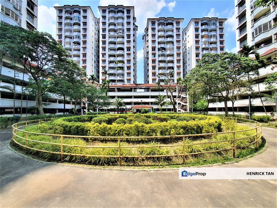 Below Market Price, Freehold, Walking distance to LRT station, Kuala Lumpur, Bukit Jalil