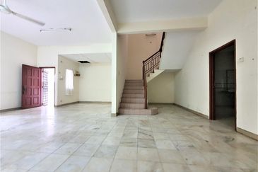 Anggerik Oncidium, Opposite No house, Double storey, 24x75sf