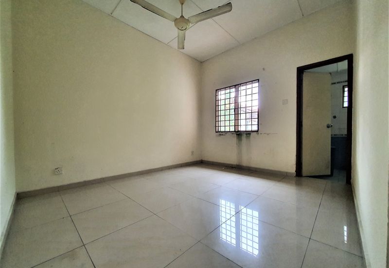 Anggerik Oncidium, Opposite No house, Double storey, 24x75sf