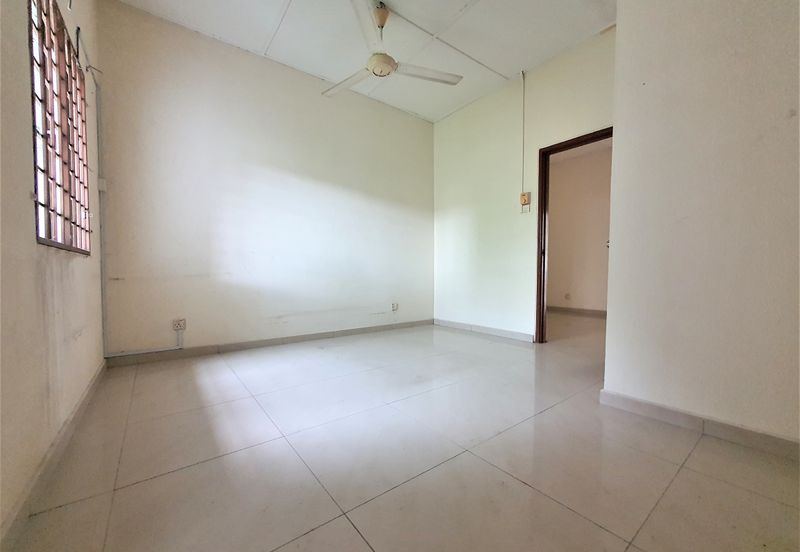 Anggerik Oncidium, Opposite No house, Double storey, 24x75sf