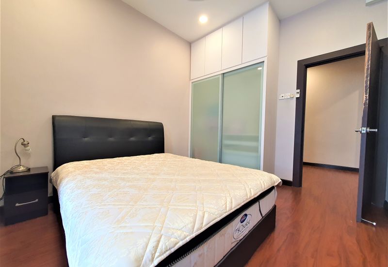 Kemuning Palma, 2 storey SEMI D, Modern Design Renovated, 35x70sqft, Build up 2800, Freehold