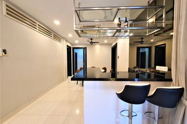 Kemuning Palma, 2 storey SEMI D, Modern Design Renovated, 35x70sqft, Build up 2800, Freehold