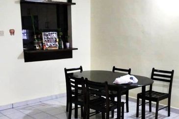 Double storey, 22x75 sqft, Renovated, Gated Guarded