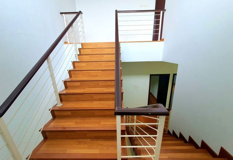 Kemuning Residences, 3 Storey Garden Bungalow,40x80sqft, Built up 3829sqft, With Club House