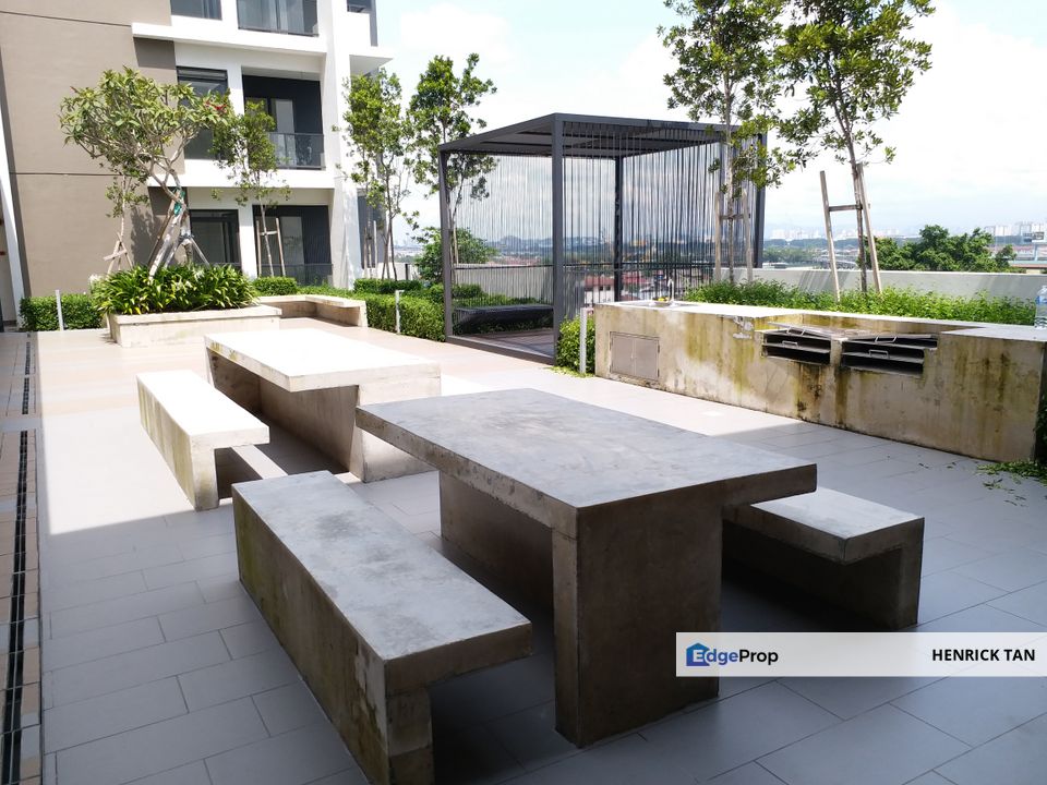 Prima Indah (The Armanna), Partly Furnished, 2 Car Park, Gated Guarded, Selangor, Shah Alam