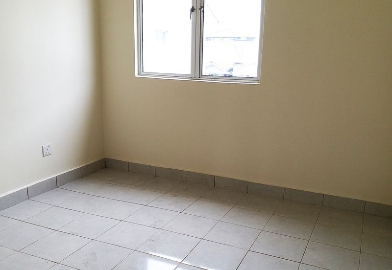 Kemuning Greenhills 3, Double Storey, Freehold, 18x55sqft, Gated Guarded