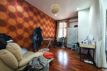 Jalan Bandar Kinrara 1/15