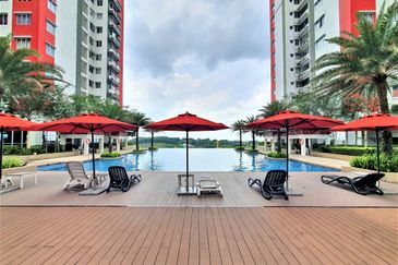 Main Place Residence