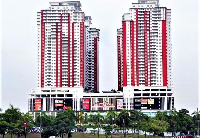 Main Place Residence