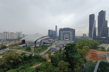 The MET Corporate Towers