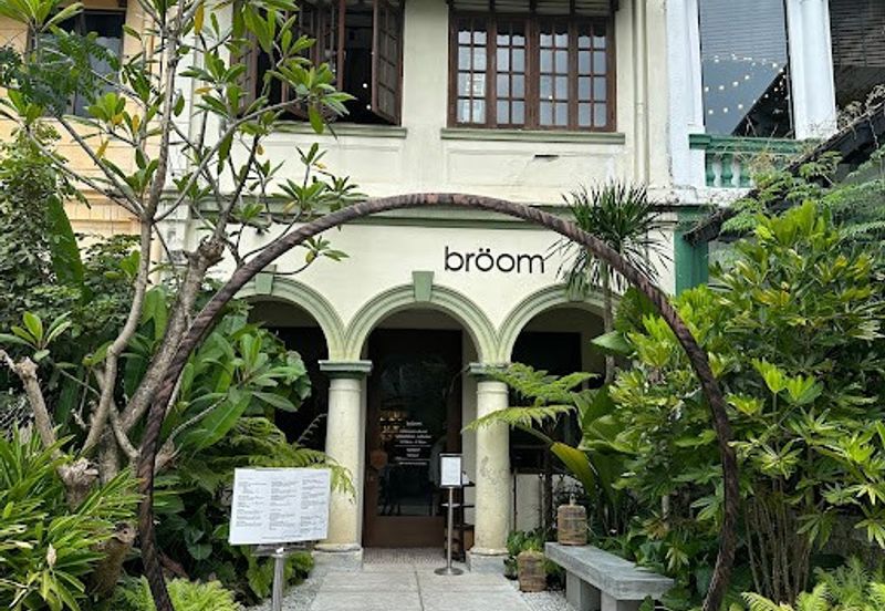 Bukit Bintang, Bukit Bintang, Kuala Lumpur, Pudu. Rare Colonial Style Heritage Shophouse For Rent