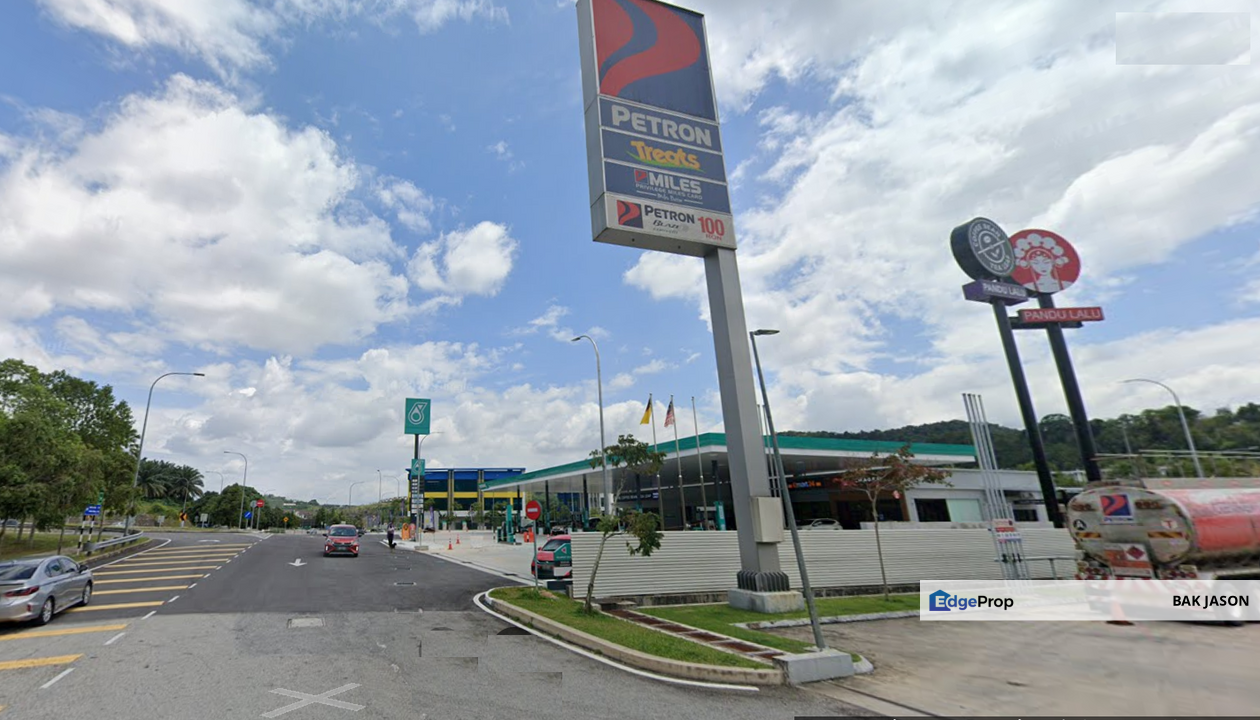 Corner vacant land facing main road, jalan labu, bandar ainsdale, s2 heights aman, Negeri Sembilan, Seremban