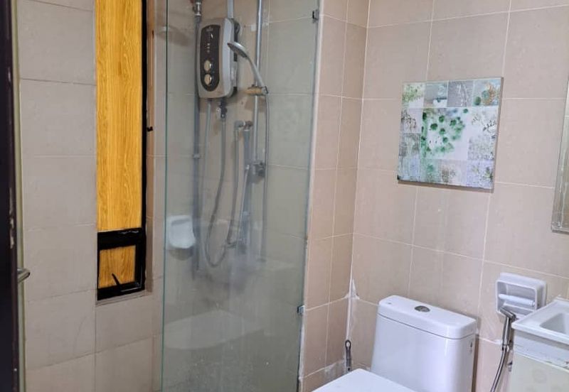 Rivercity Condominium