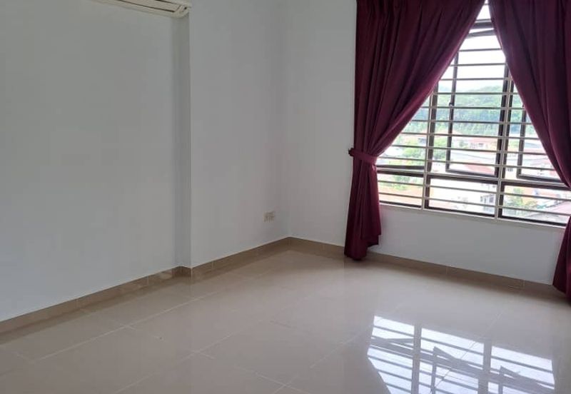 Rivercity Condominium