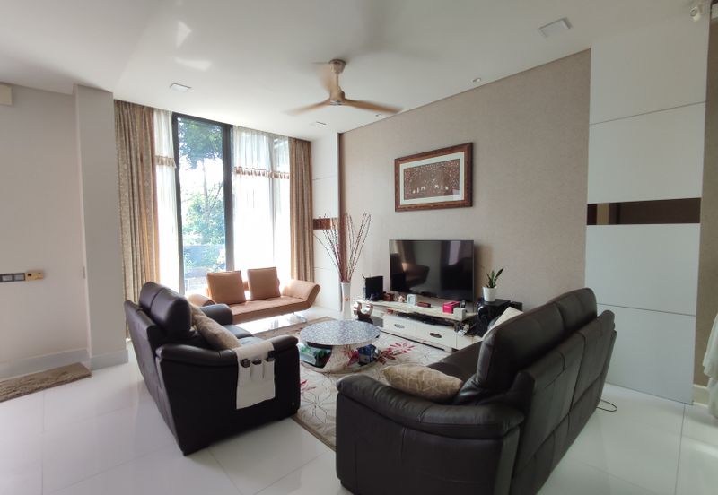 East Residence @ KLGCC