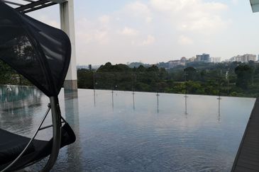 East Residence @ KLGCC