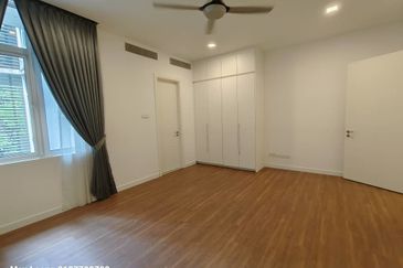 Kenny Hills Residence