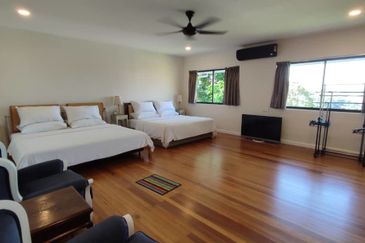 Bukit Tunku Bungalow For rent