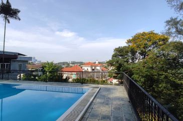 Bukit Tunku Bungalow For rent