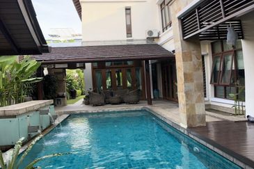Tijani, Bukit Tunku bungalow for sale