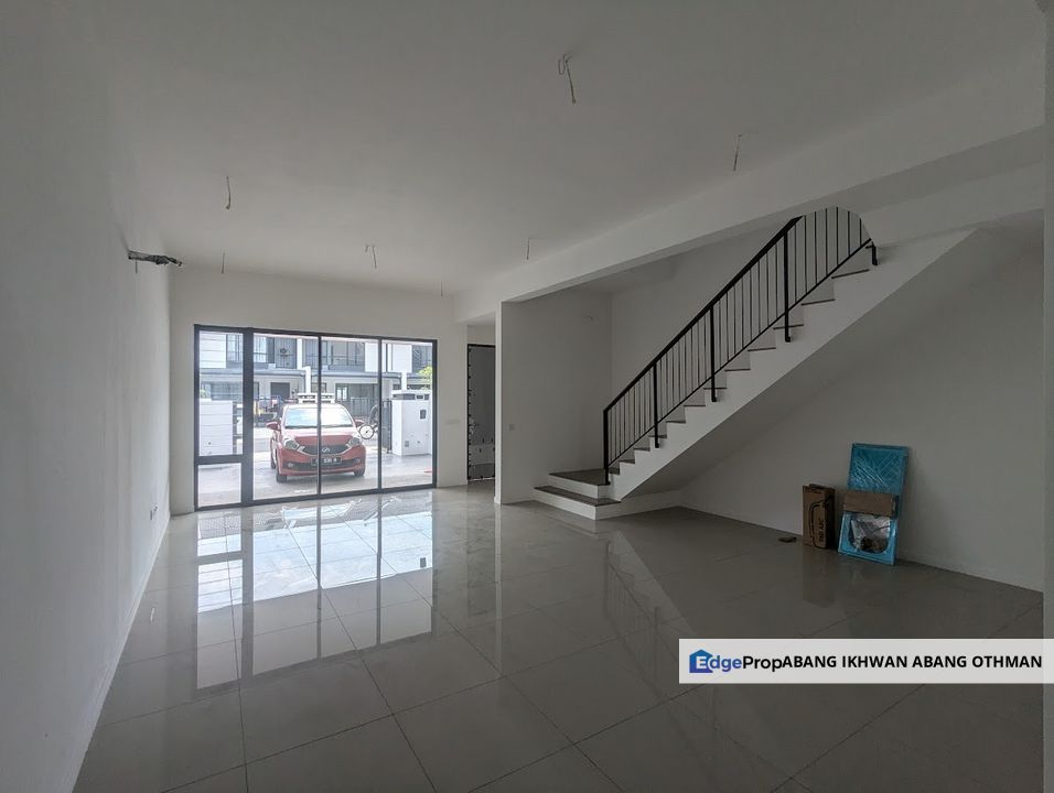 Beautiful 2 Story Nadira1 Bandar Bukit Raja, Klang, Selangor, Klang