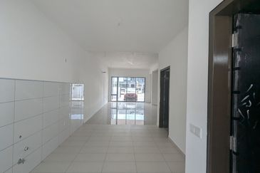 Beautiful 2 Story Nadira1 Bandar Bukit Raja, Klang