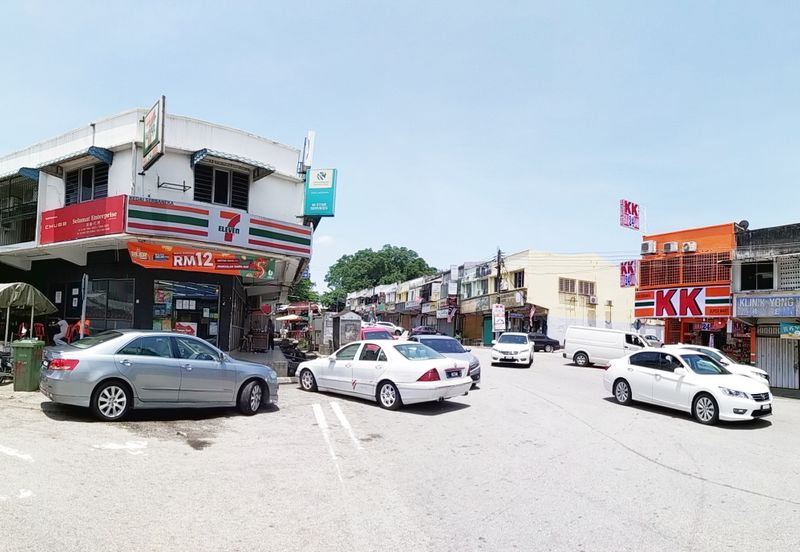 The Leafz @ Sungai Besi (Dedaun Sungai Besi)