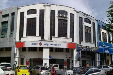 Jalan Kuchai Lama