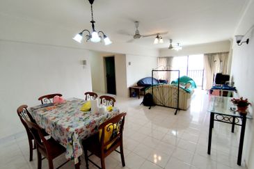 BUKIT JALIL, Anjung Hijau, 3R2B Condo Unblock Golf View Non Bumi Lot Freehold With Title, taman oug, sri petaling, bandar kinrara, bukit serdang,