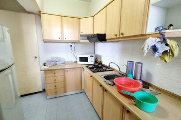 BUKIT JALIL, Anjung Hijau, 3R2B Condo Unblock Golf View Non Bumi Lot Freehold With Title, taman oug, sri petaling, bandar kinrara, bukit serdang,