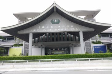 BUKIT JALIL, Anjung Hijau, 3R2B Condo Unblock Golf View Non Bumi Lot Freehold With Title, taman oug, sri petaling, bandar kinrara, bukit serdang,