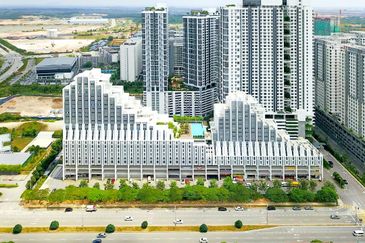 Cyberjaya, Menara Paragon@Pan'gaea, Ground Floor Shop Direct Face To Main Road, mutiara ville, tamarind square, cbd perdana, neo cyber, putrajaya,