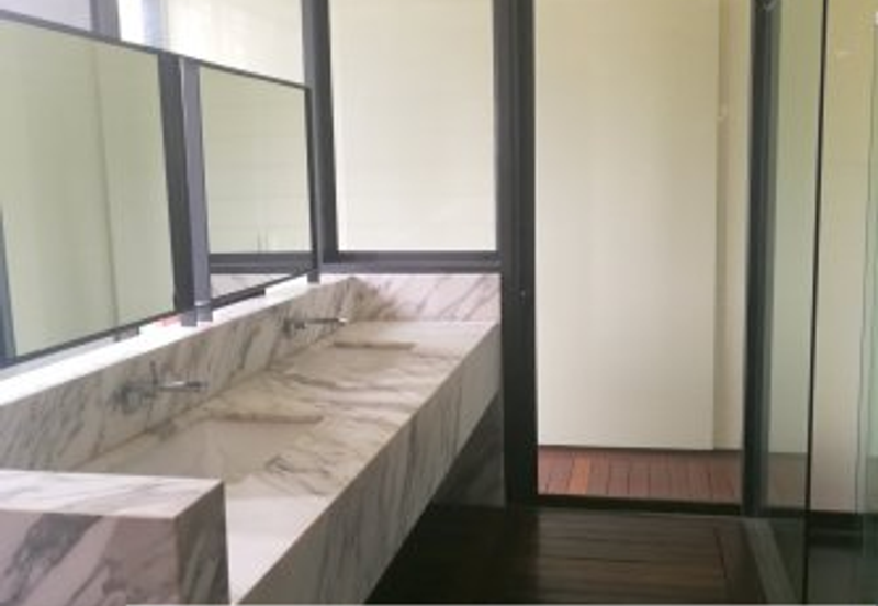 Jalan U Thant Exclusive 4 storey with lift